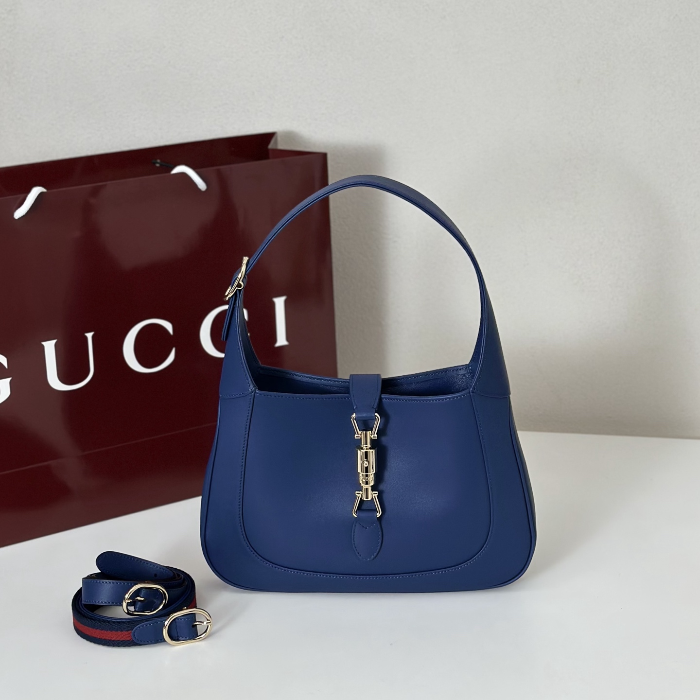 Bagsaaa Gvc*1 Jackie 1961 small shoulder bag 810232 Blue leather - 27.5x19x4cm