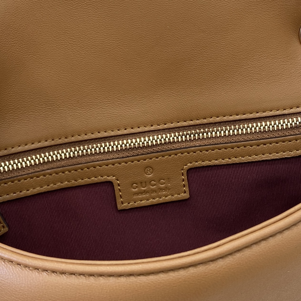 Bagsaaa Gvc*1 GG Marmont medium shoulder bag 837267 brown - 26cm