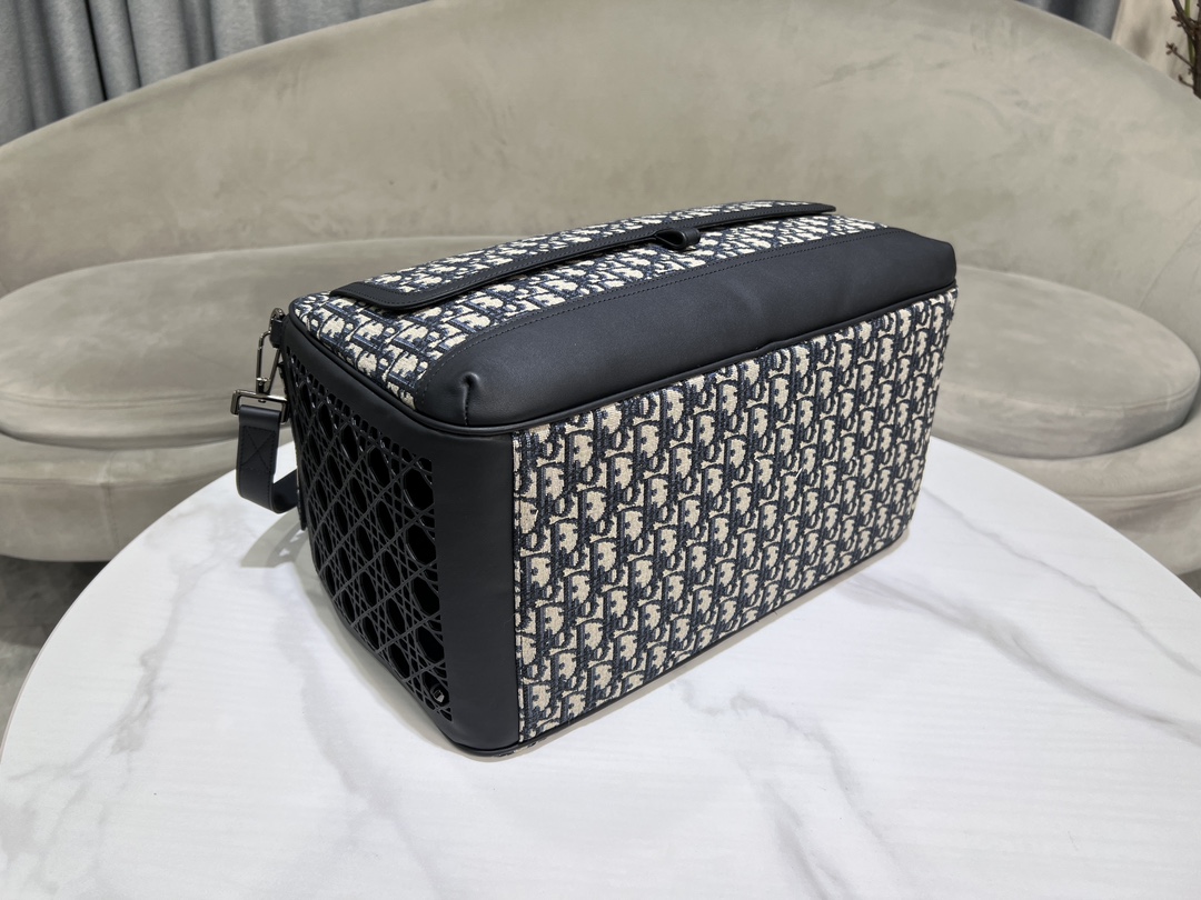 Bagsaaa D10r Hit the Road Pet Carrier Bag Beige and Black D10r Oblique Jacquard and Black Smooth Calfskin - 40cm