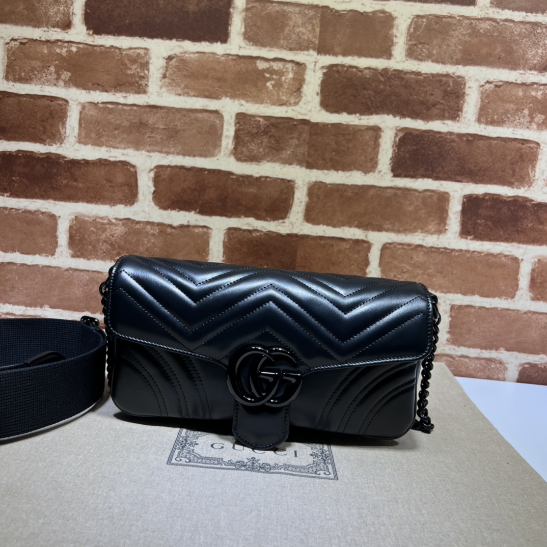 Bagsaaa Gvc*1 GG Marmont small shoulder bag 734814 black - 26.5cm