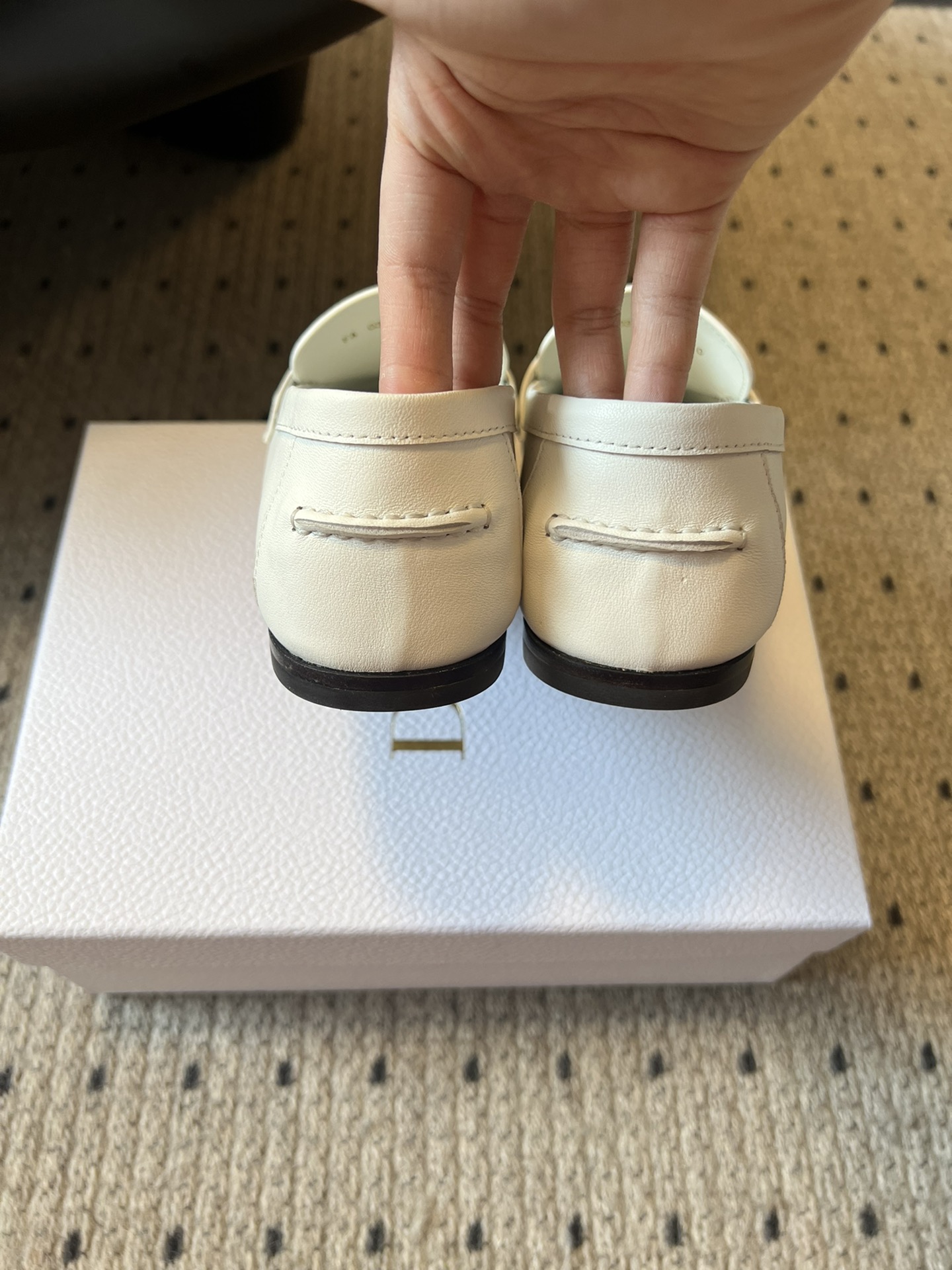 Bagsaaa D10r Boy Loafer White S*pple Calfskin