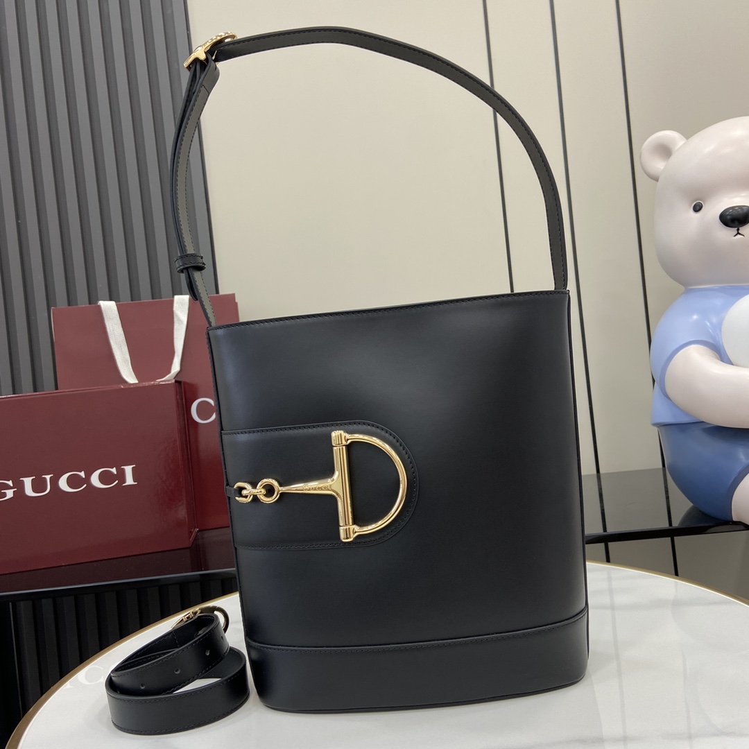 Bagsaaa Gvc*1 73 medium bucket bag 833660 black - 26cm
