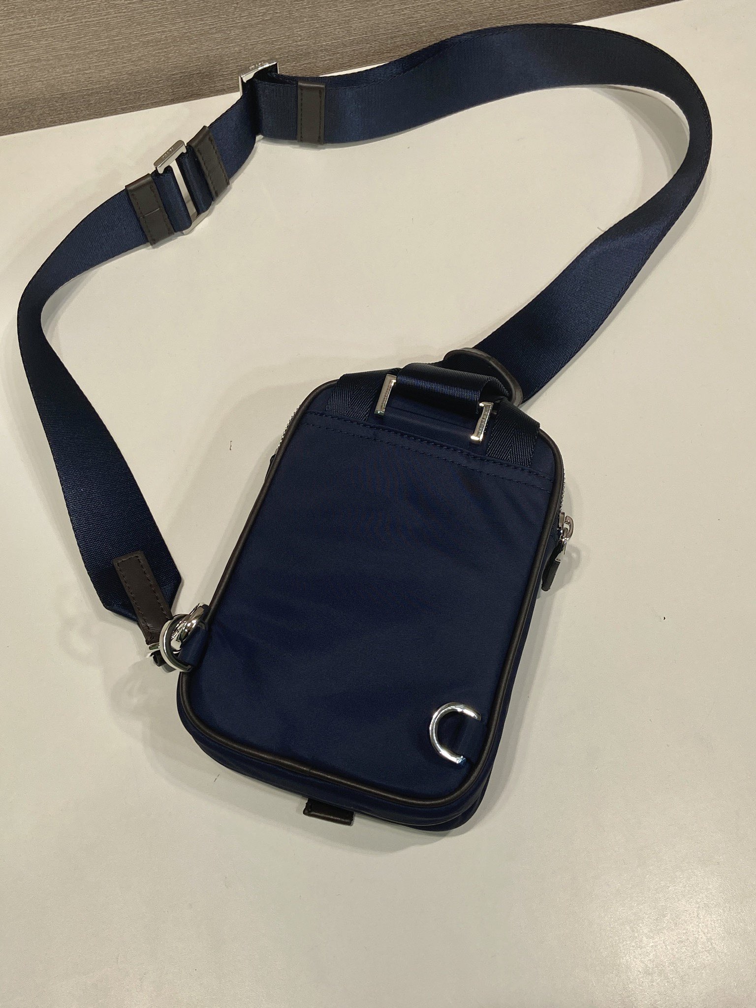 Bagsaaa Pra*a Re-Nylon and leather smartphone case 2ZH194 - 17cm