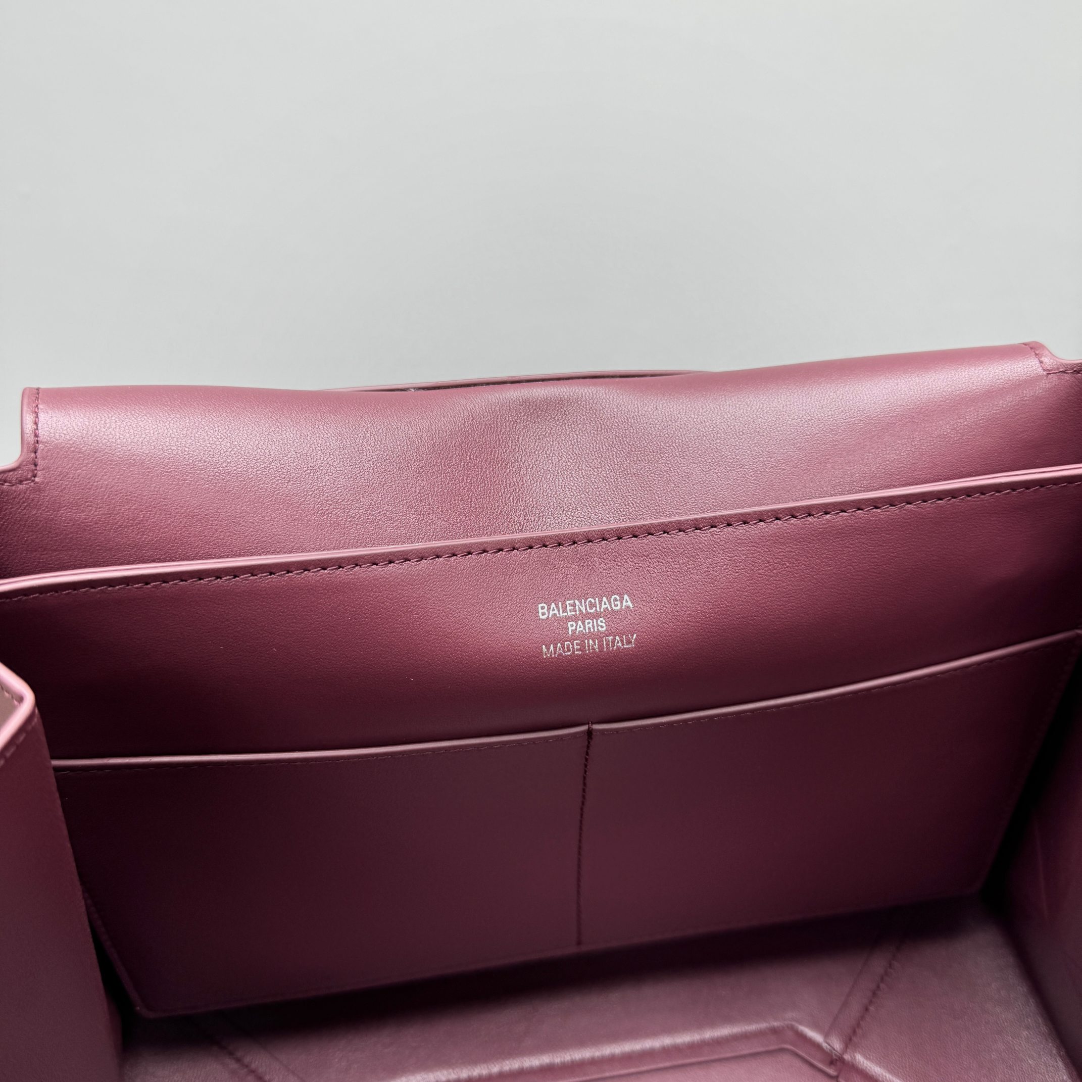 Bagsaaa Ba1en*iaga Nano Handbag Medium in dark burgundy smooth calfskin - 28cm