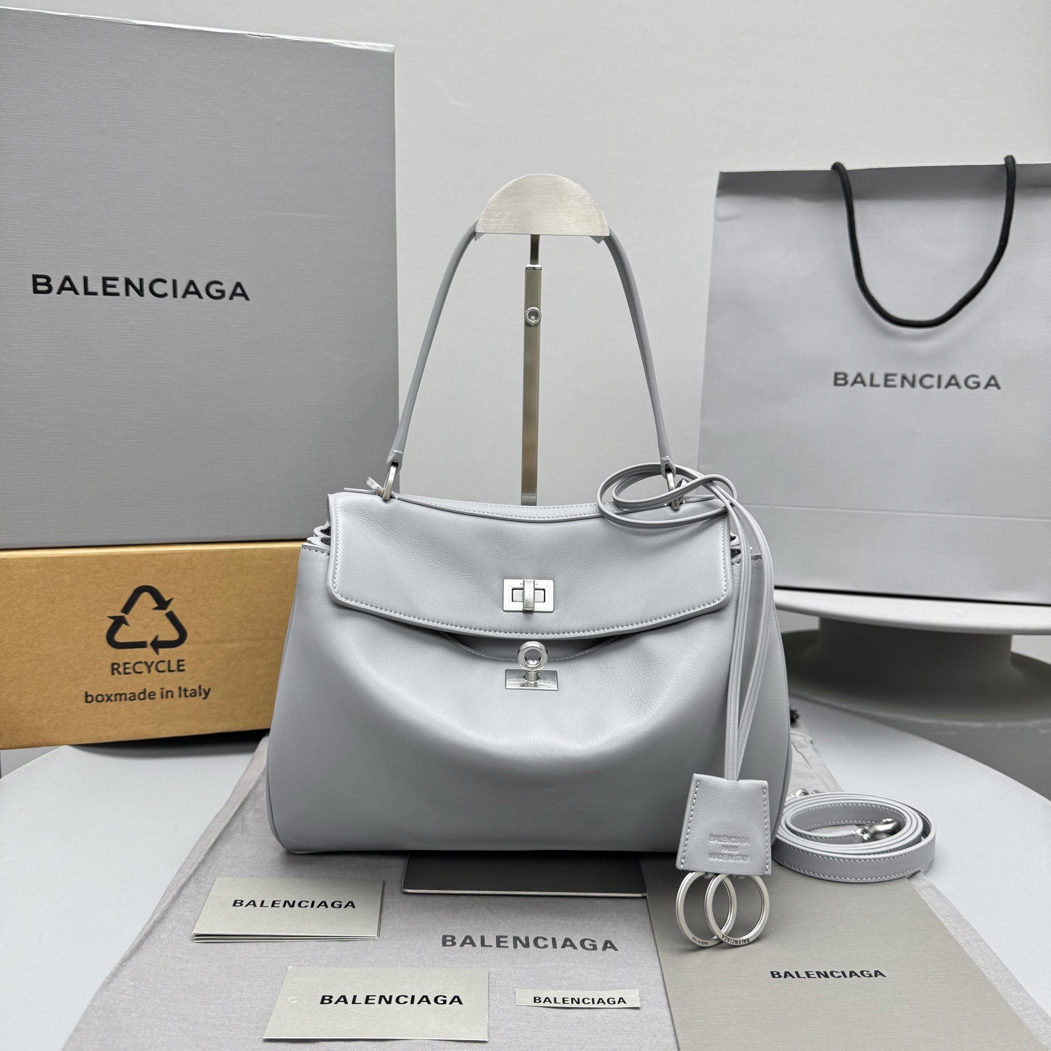 Bagsaaa Ba1en*iaga Rodeo Handbag Small in gray smooth calfskin - 27cm