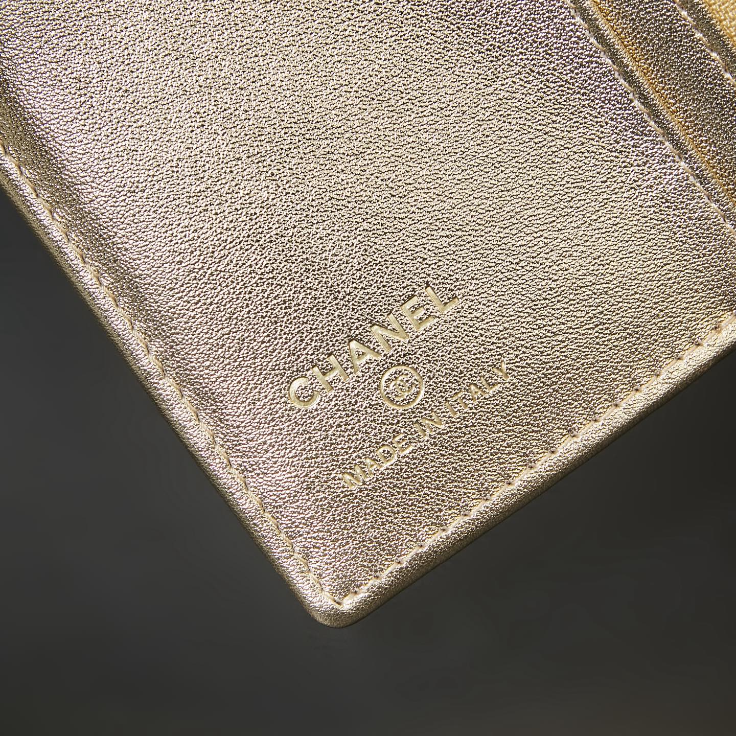 Bagsaaa Ch**el Gold Wallet - 15*10*3cm