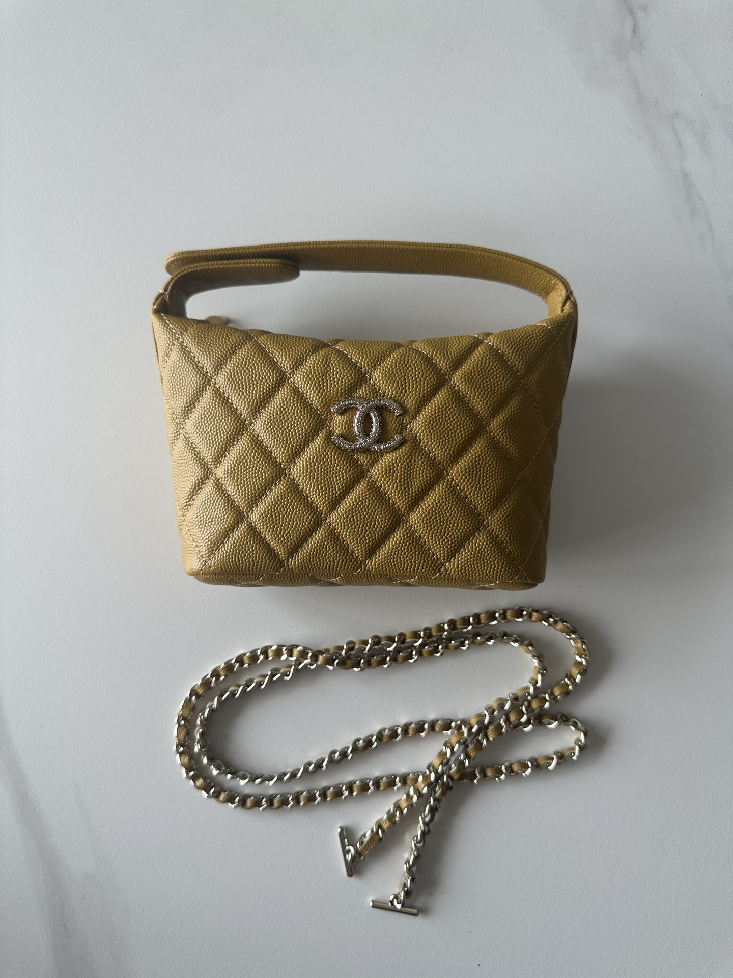 Bagsaaa Ch**el Clutch with chain AP4747 Dark Beige - 21.5cm
