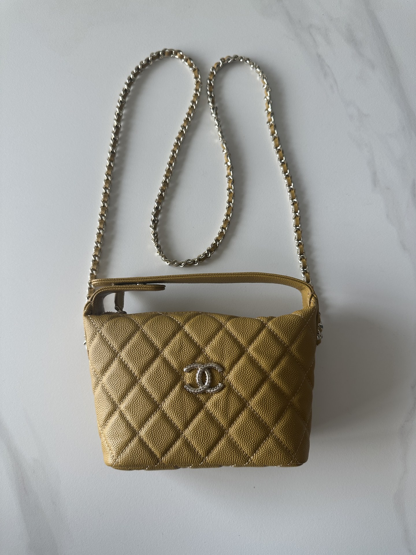 Bagsaaa Ch**el Clutch with chain AP4747 Dark Beige - 21.5cm