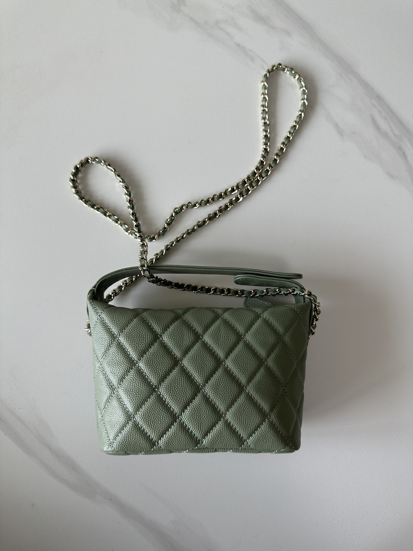 Bagsaaa Ch**el Clutch with chain AP4747 Green - 21.5cm