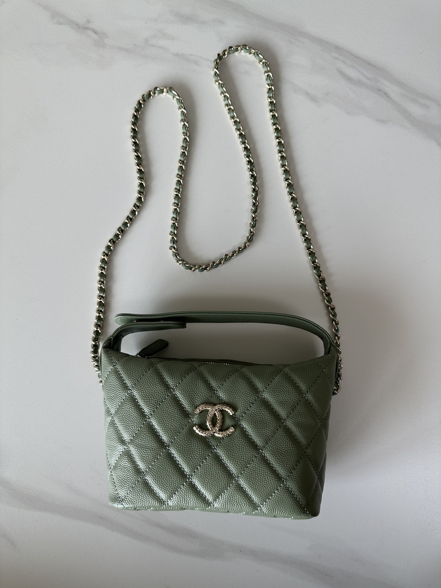Bagsaaa Ch**el Clutch with chain AP4747 Green - 21.5cm