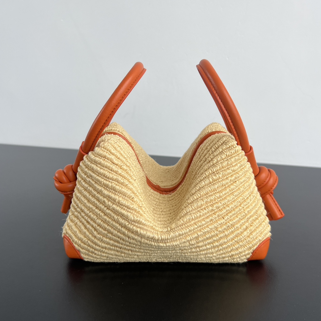Bagsaaa B0tt*ga Ven*ta Loop Top Handle 829212 raffia - 21cm