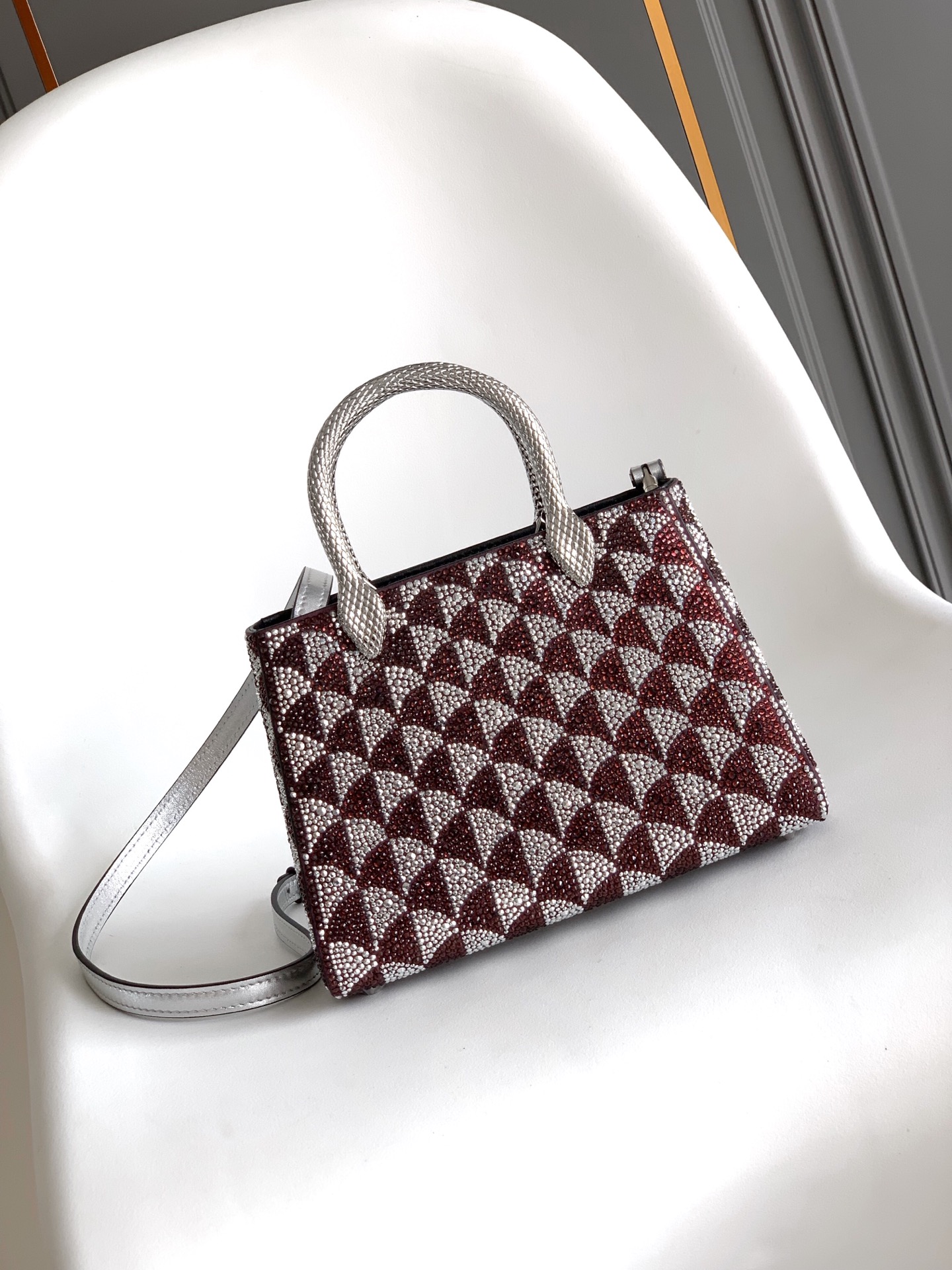 Bagsaaa Bv1g*ai Serpentine Duo Top Handle midnight plum and silver Calla Crystals - 21.5cm