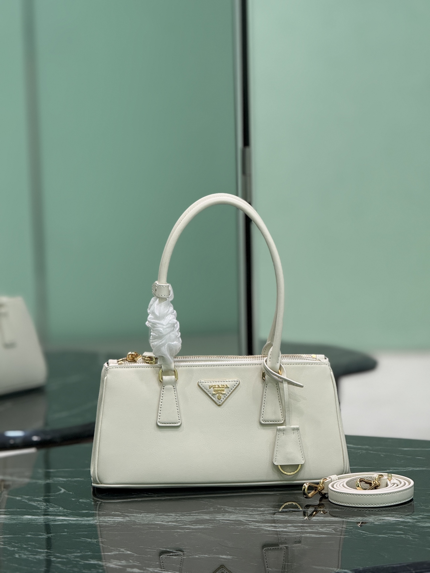 Bagsaaa Medium Pra*a Galleria leather bag 1BA457 white - 30cm