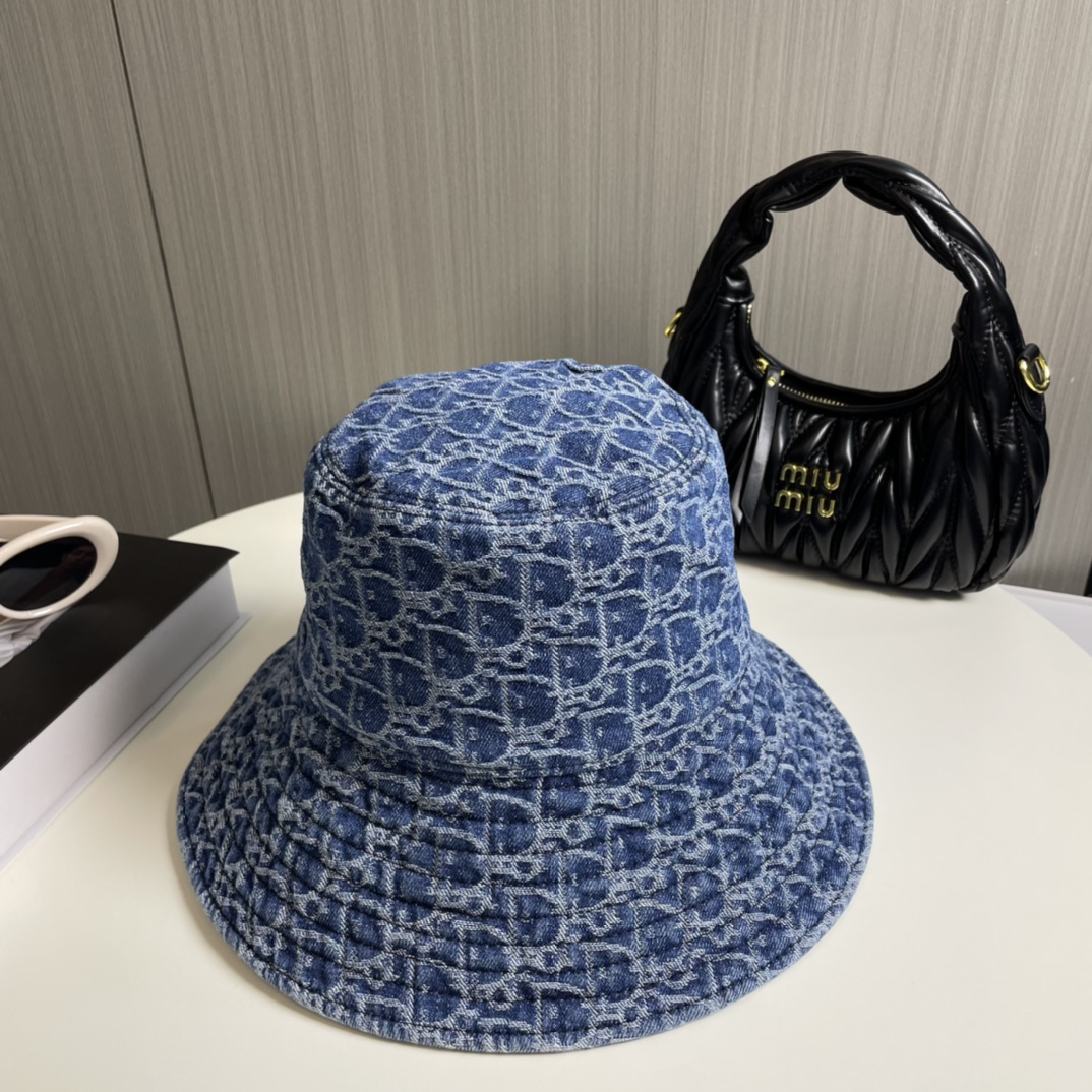 Bagsaaa D10r Denim Bucket Hat