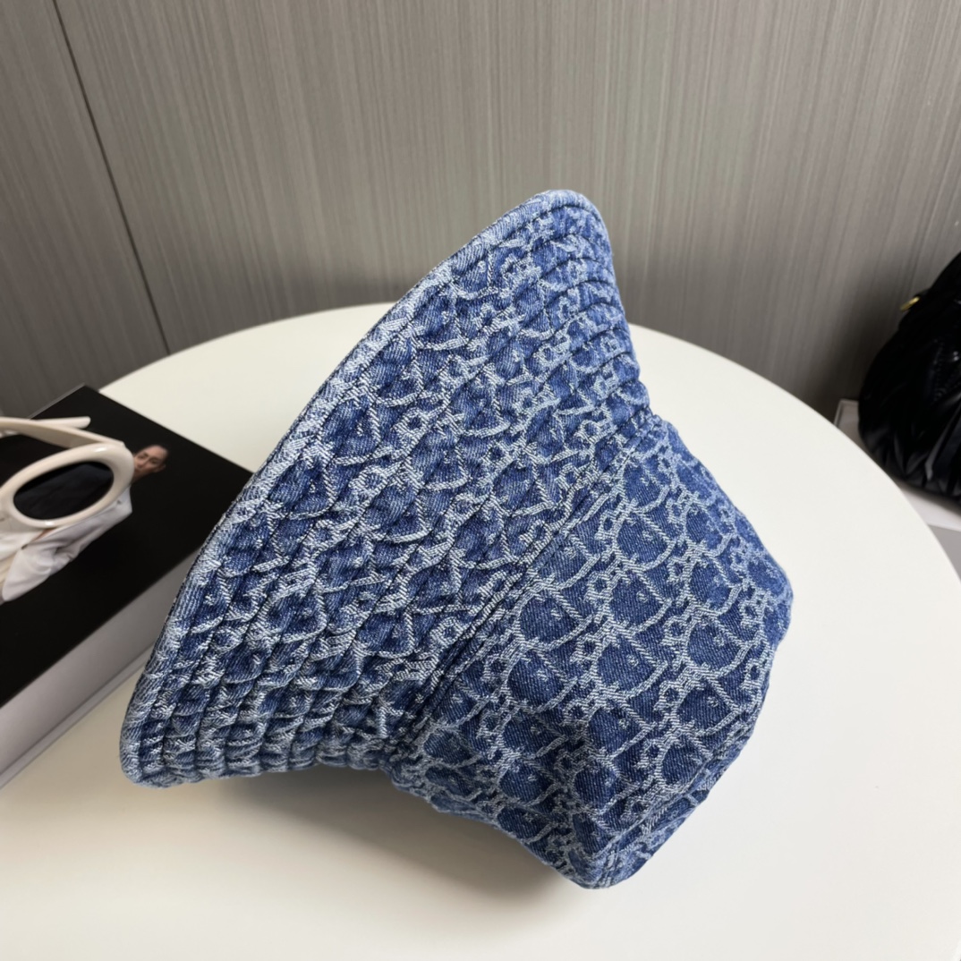 Bagsaaa D10r Denim Bucket Hat