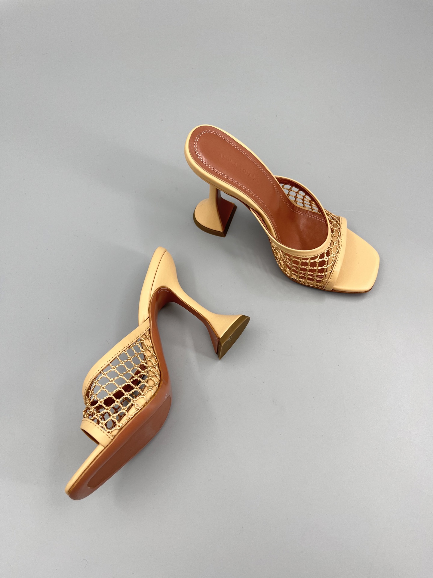 Bagsaaa Amina Muaddi Lupita Net Slipper Beige 95mm