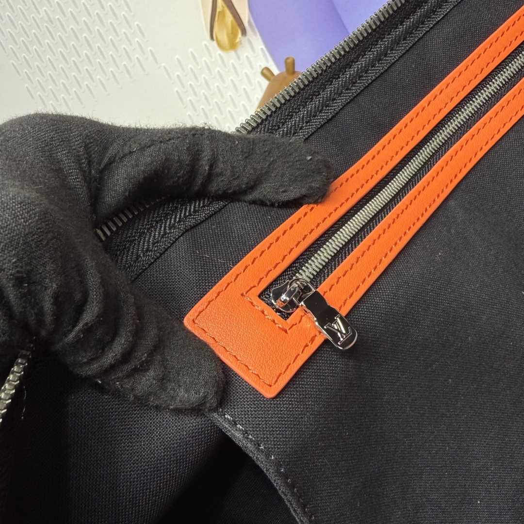 Bagsaaa LV M15253 Keepall Bandoulière 55 Black & Orange - 55cm