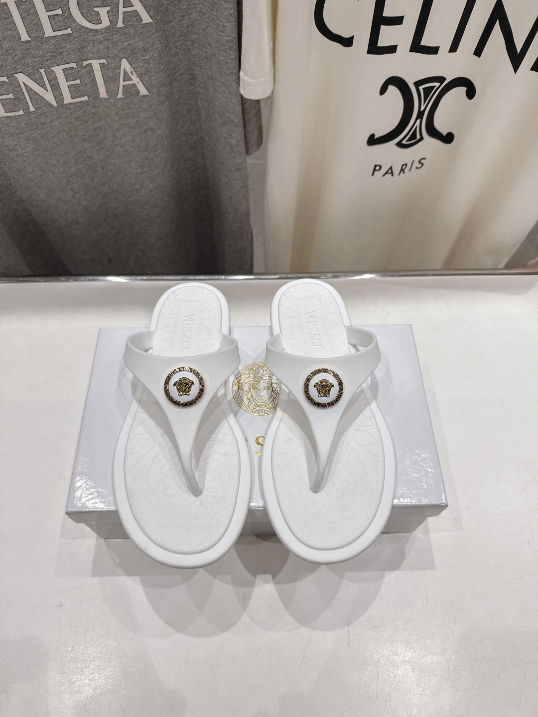 Bagsaaa Versace Alia Rubber Flat Sandals white