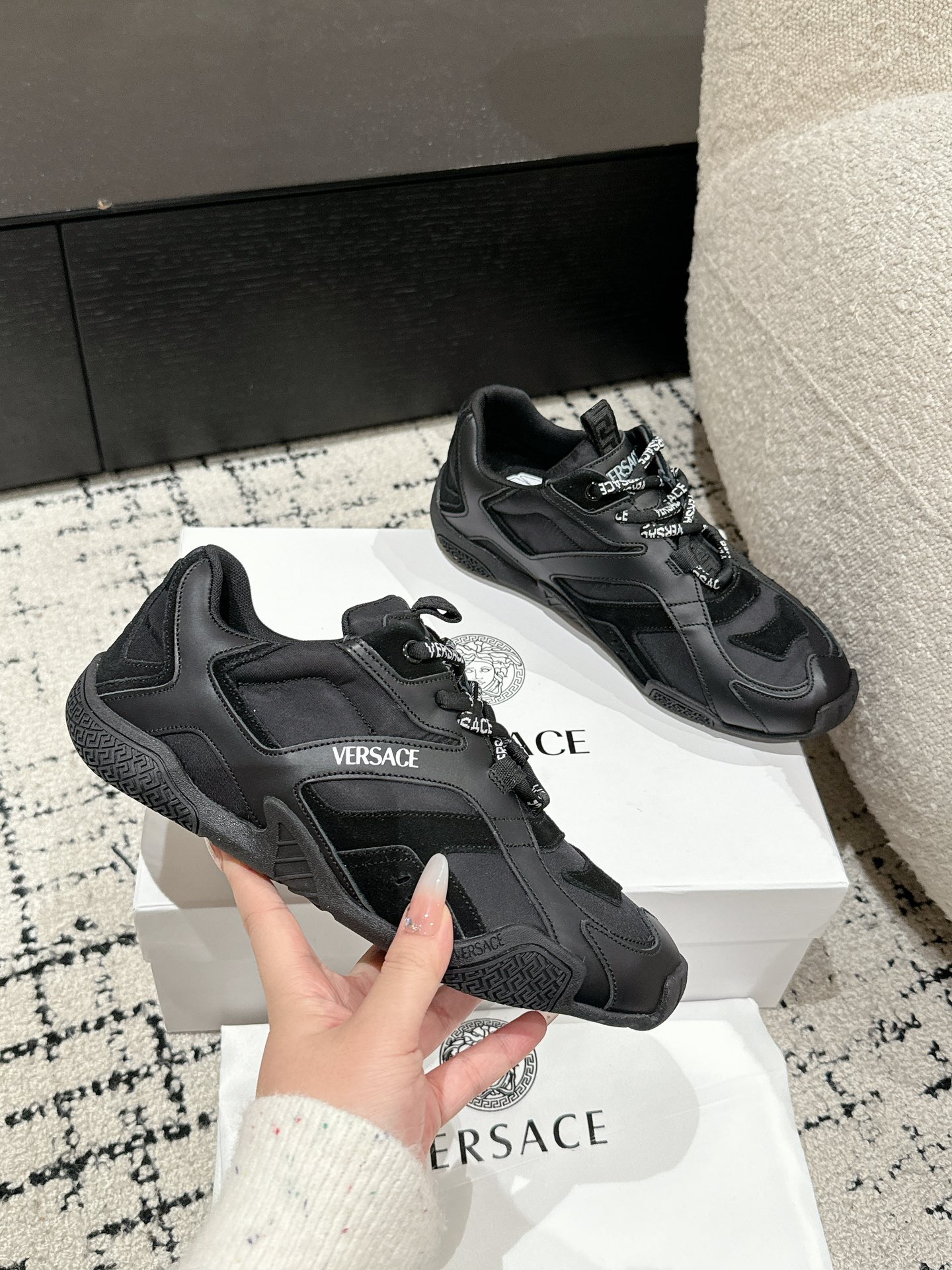 Bagsaaa Versace Galaxia Sneakers Black