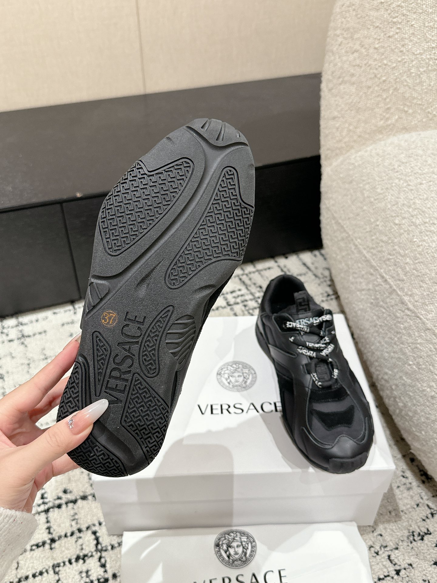 Bagsaaa Versace Galaxia Sneakers Black