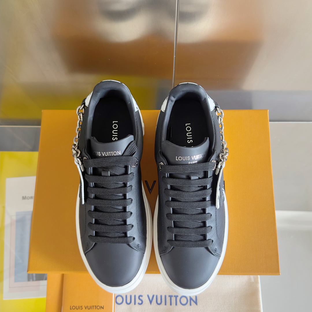Bagsaaa LV Time Out Sneaker Black