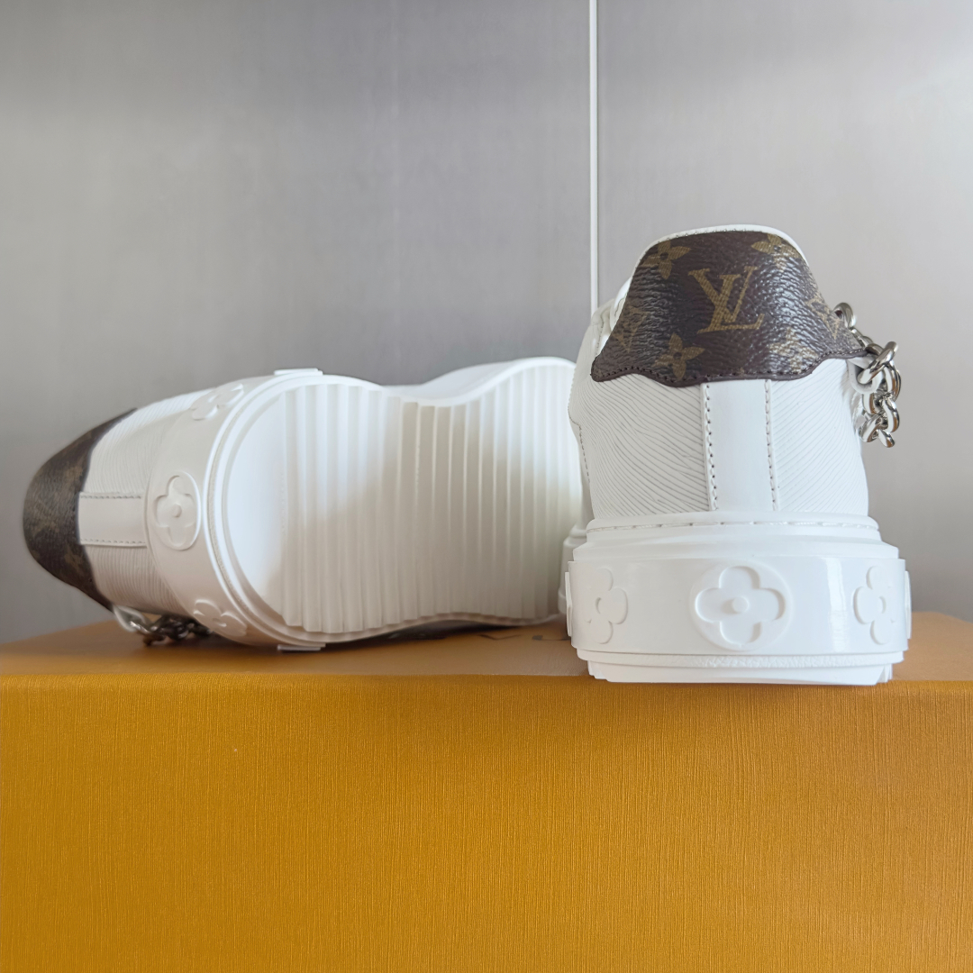 Bagsaaa LV Time Out Sneaker White