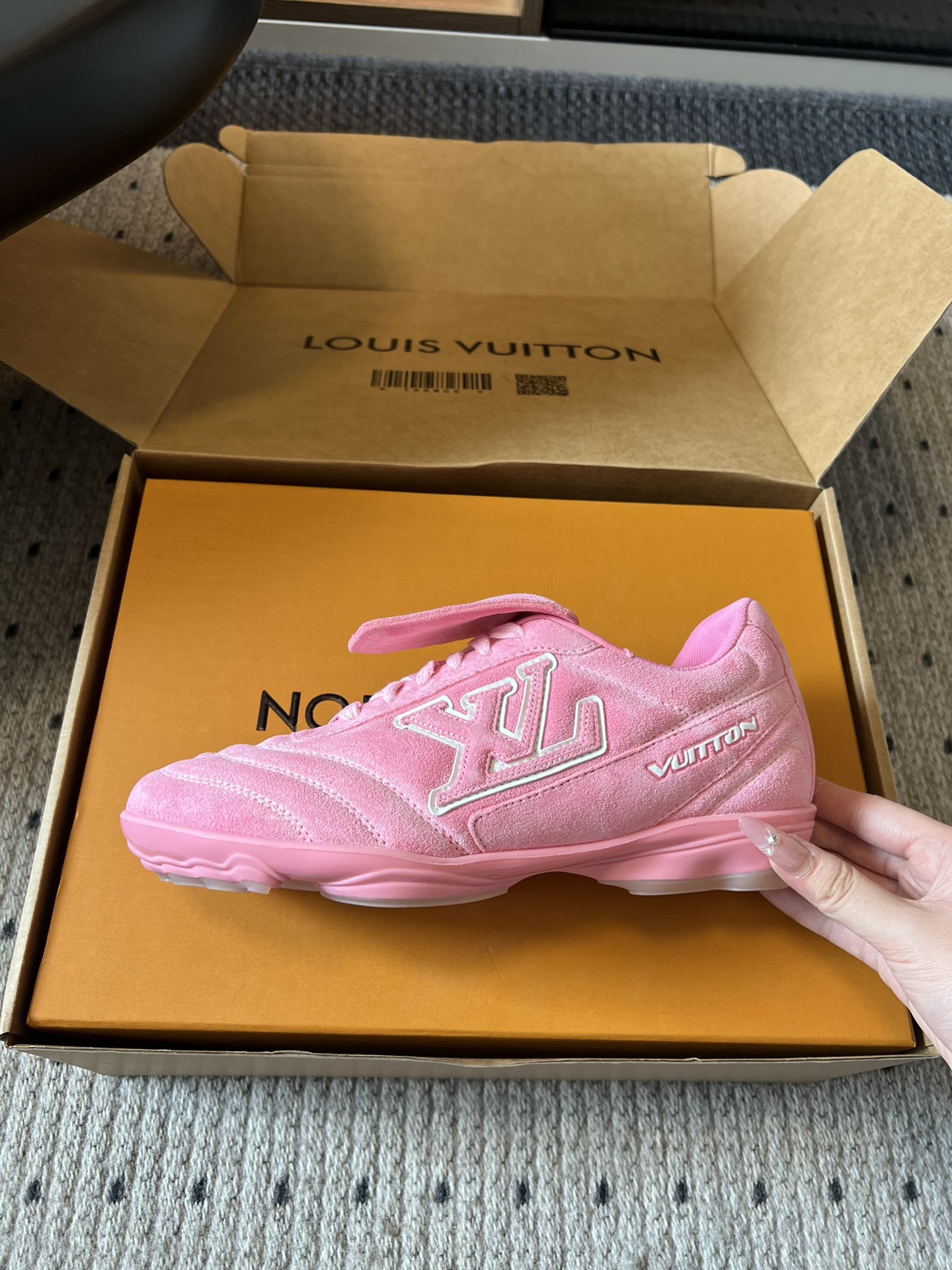 Bagsaaa LV Footprint Soccer Pink