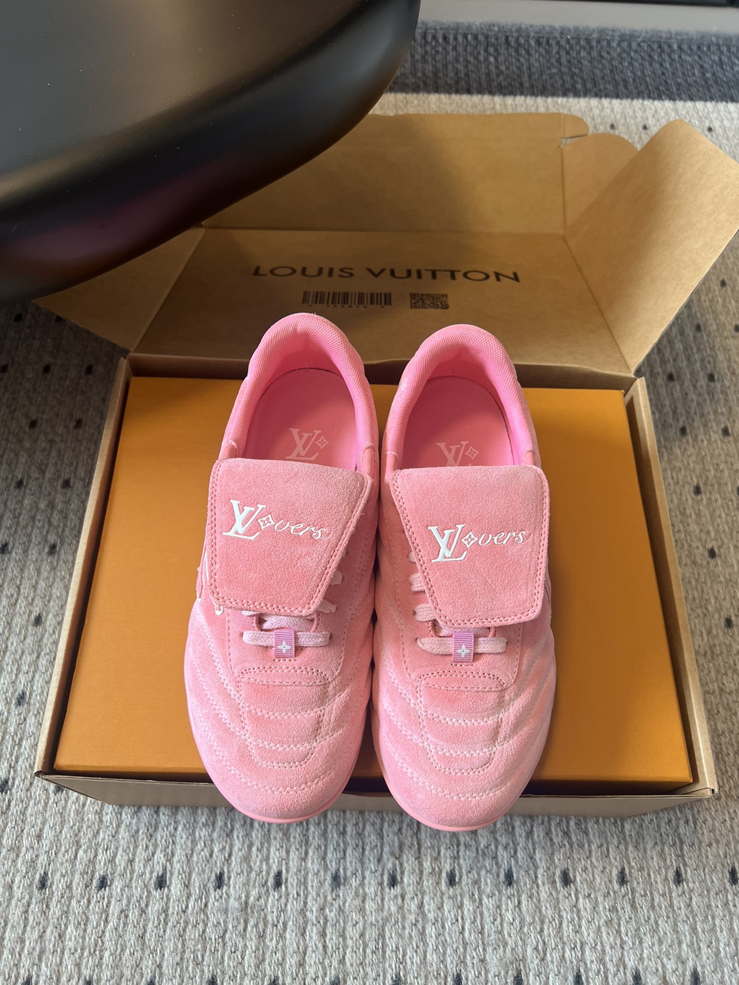 Bagsaaa LV Footprint Soccer Pink