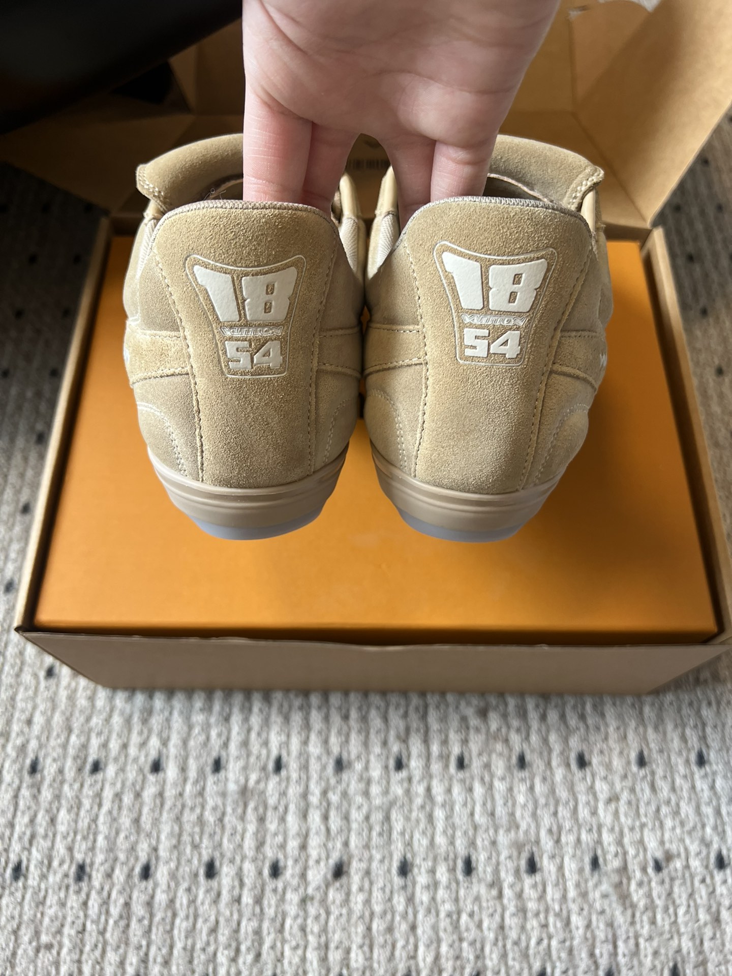 Bagsaaa LV Footprint Soccer Beige