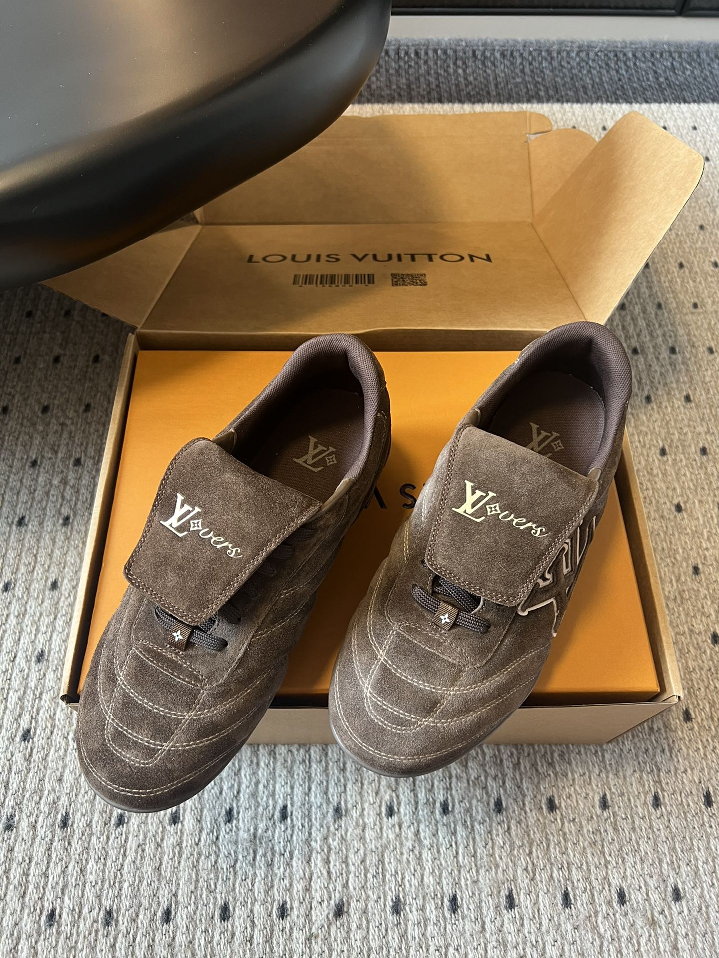 Bagsaaa LV Footprint Soccer Brown