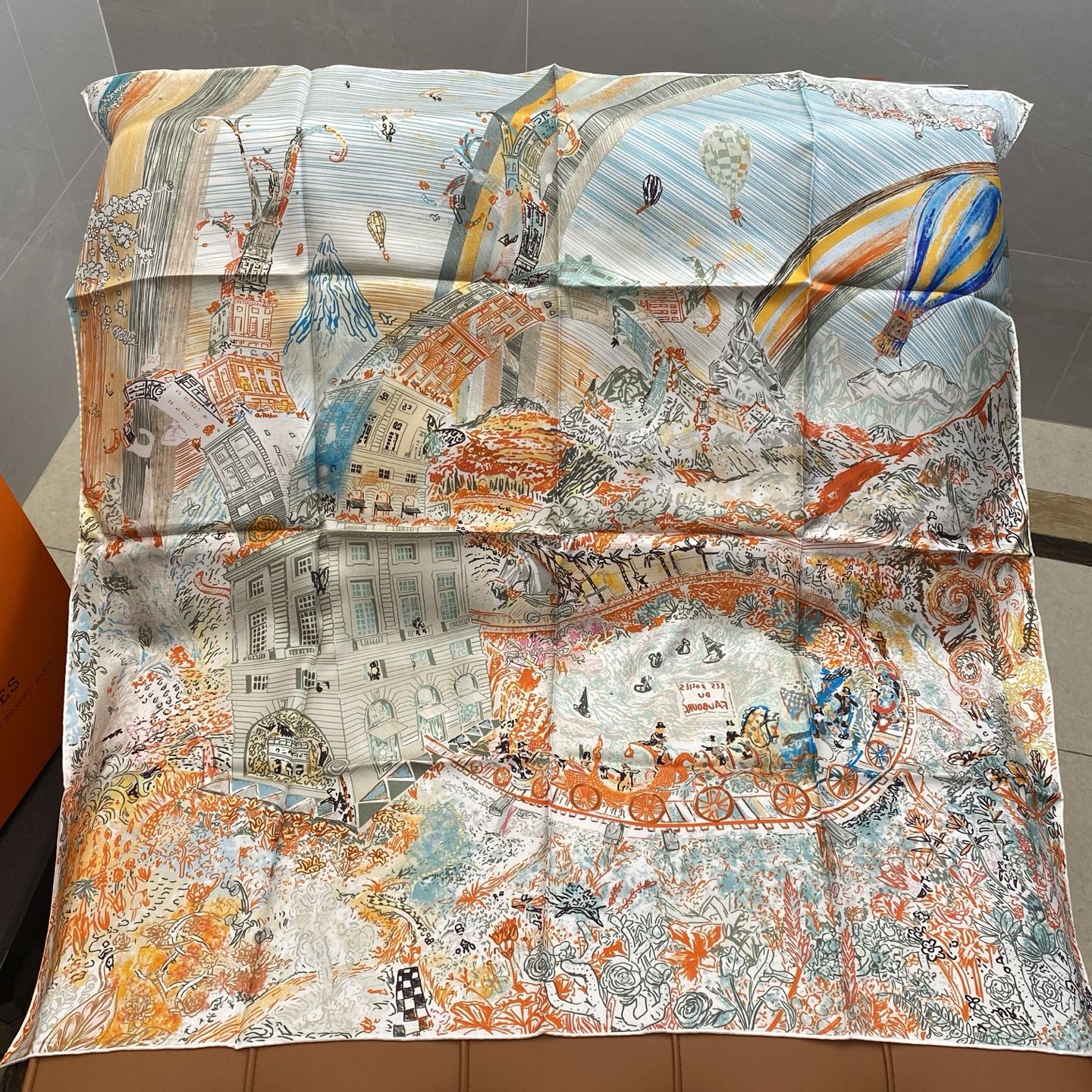 Bagsaaa H**me5 Scarf 90cm - 01