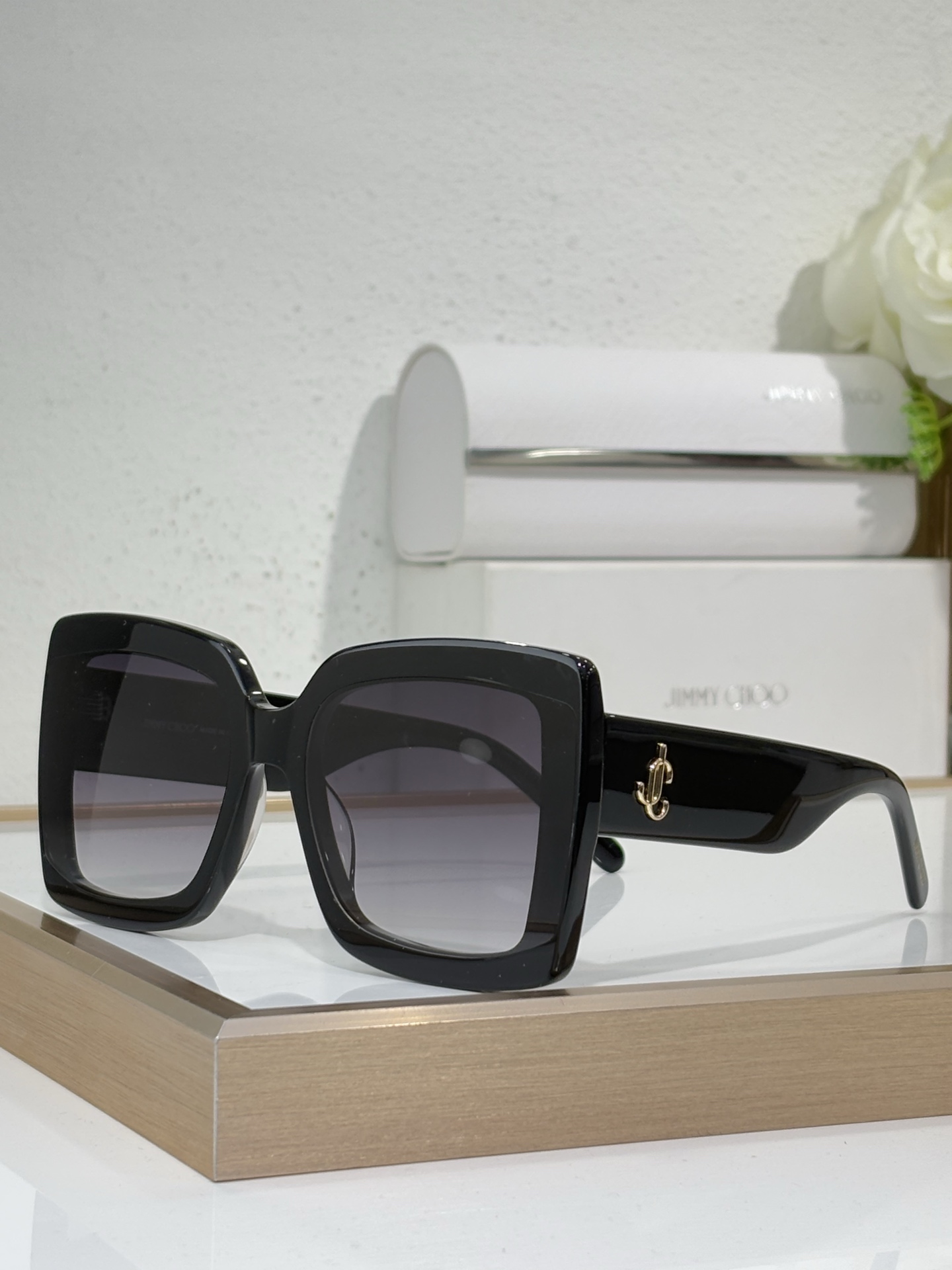 Bagsaaa J1m*y Ch00 Sunglasses
