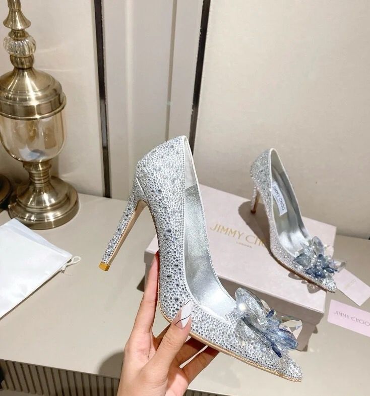 Bagsaaa J1m*y Ch00 Avril Crystal Covered Pointy Toe Pumps