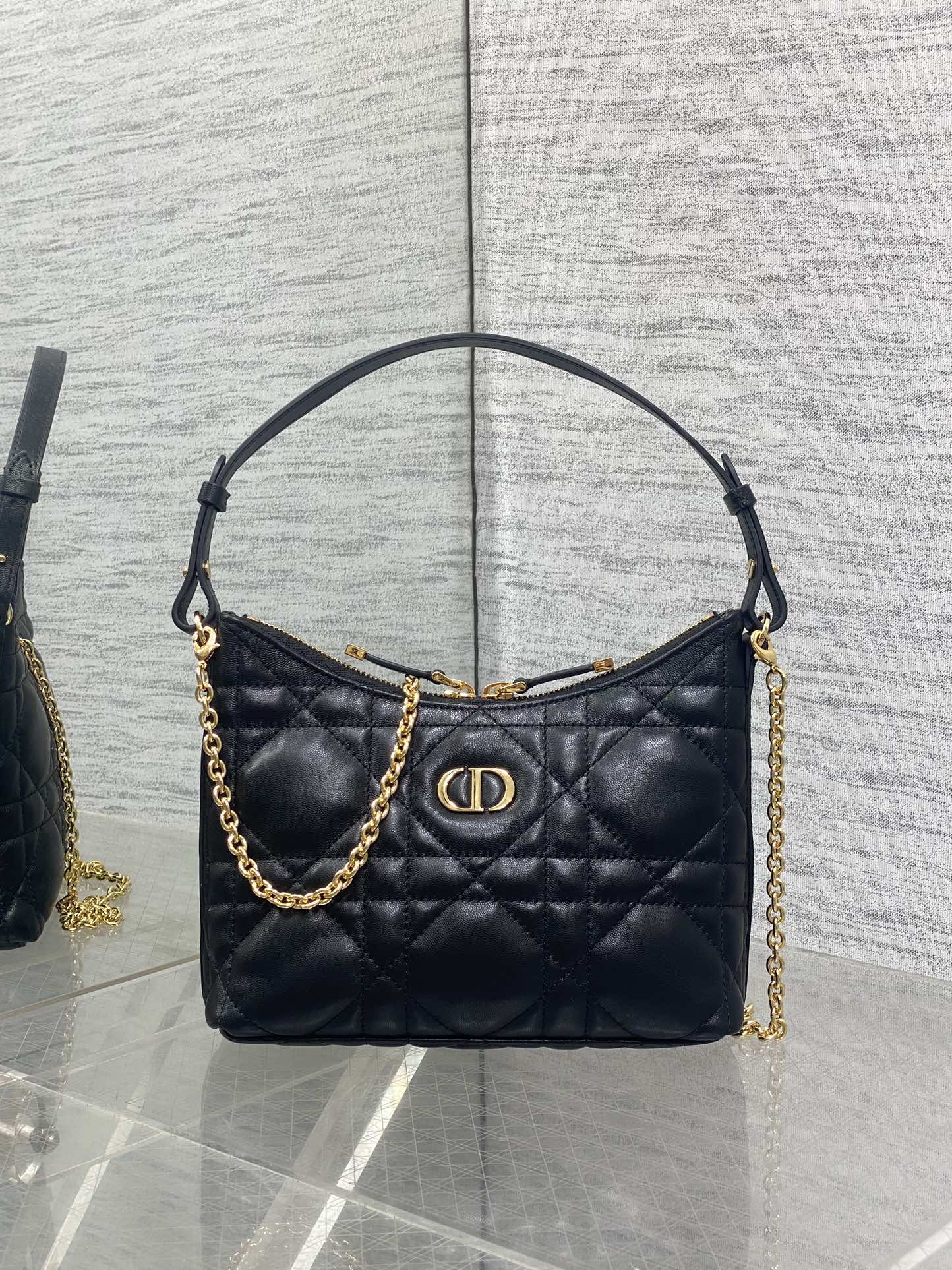 Bagsaaa D10r Miss Caro D10rling Mini Bag with Chain Black Macrocannage Lambskin - 21cm