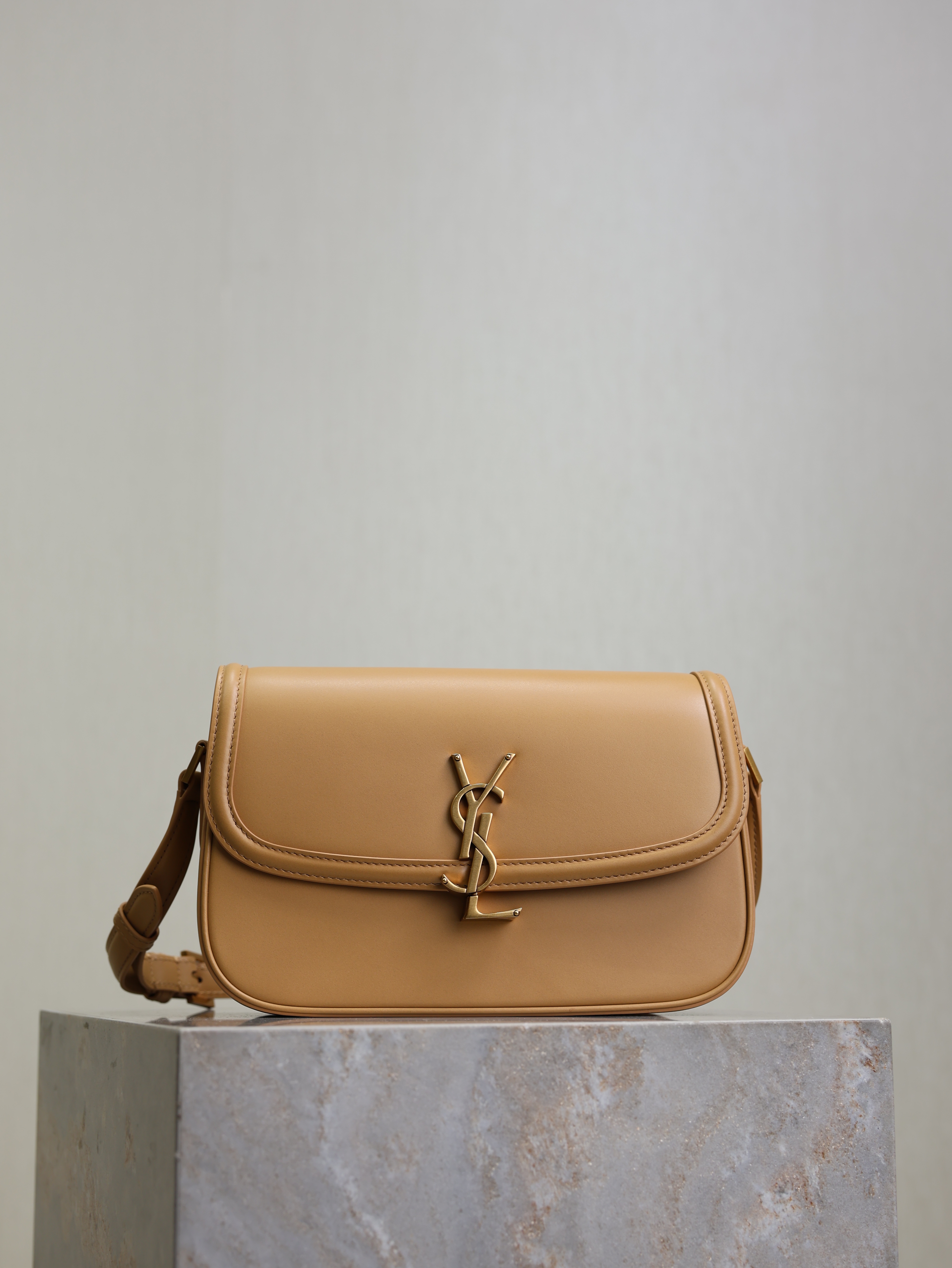 Bagsaaa Y51 solferino medium in box Sa1nt Lau*nt 832330 beige - 24.5cm