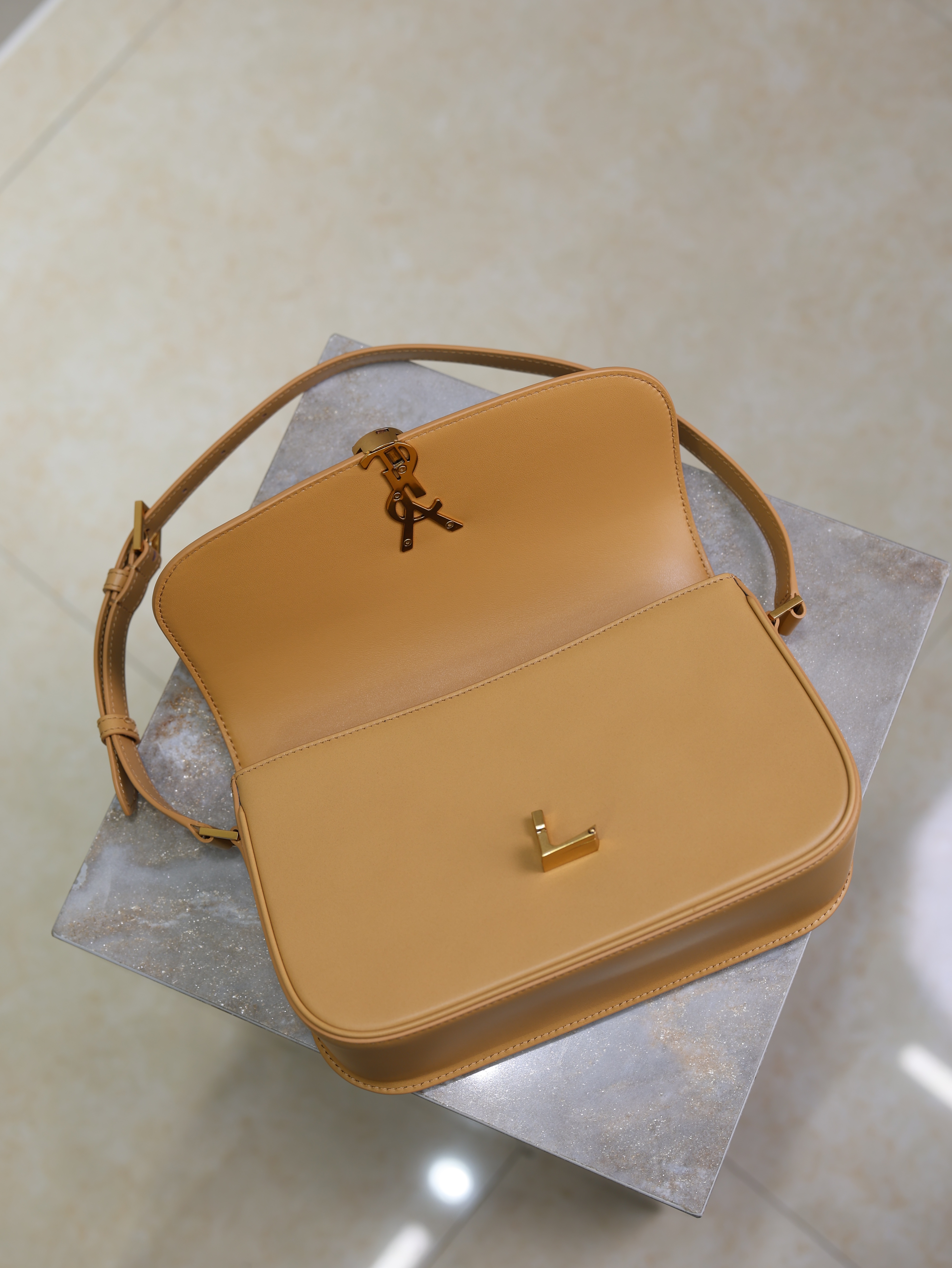 Bagsaaa Y51 solferino medium in box Sa1nt Lau*nt 832330 beige - 24.5cm