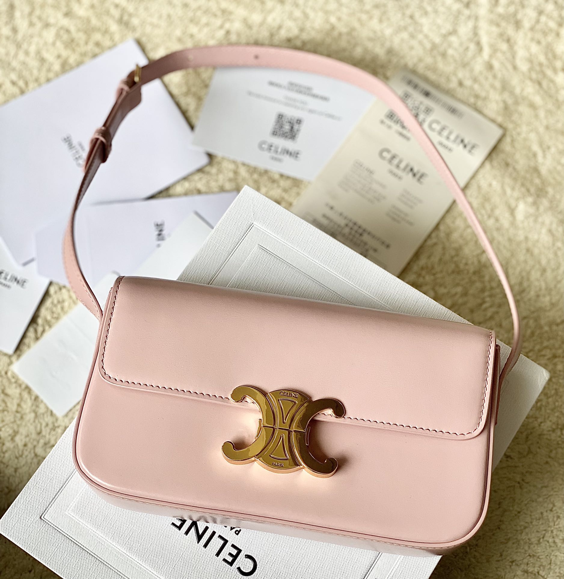 Bagsaaa Ce1i*e Shoulder Bag Claude In Natural Calfskin 194143 pink - 20.5cm