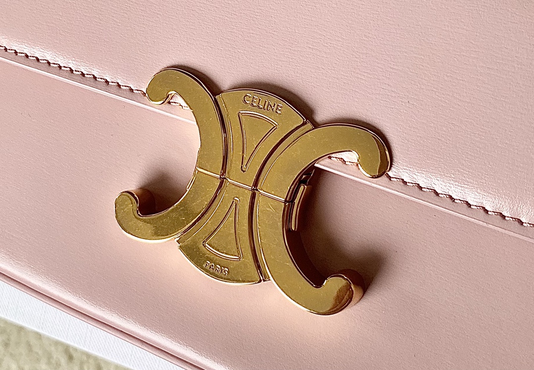 Bagsaaa Ce1i*e Shoulder Bag Claude In Natural Calfskin 194143 pink - 20.5cm