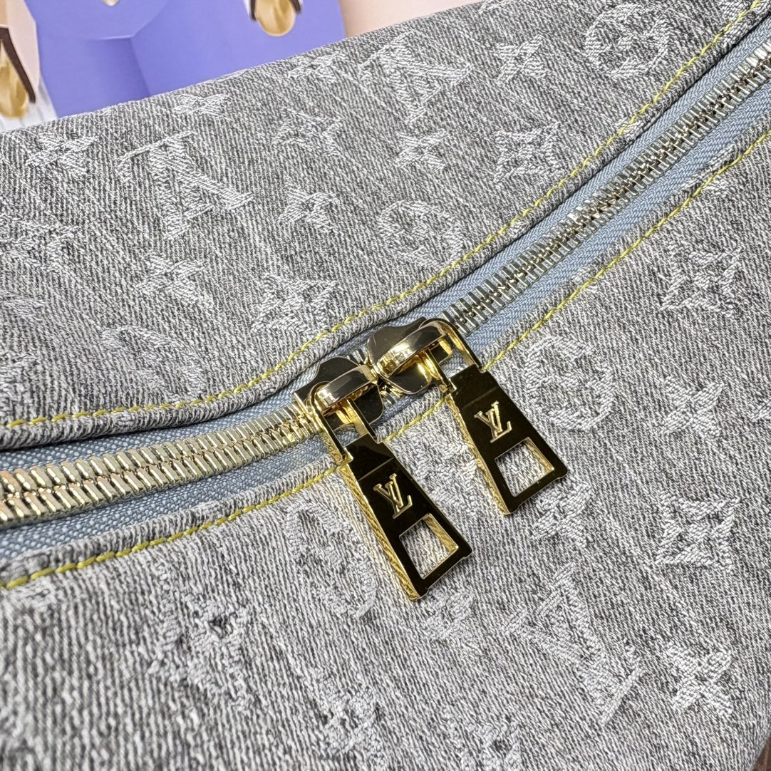 Bagsaaa LV M13390 Coussin MM Hobo Bag Washed Grey - 38cm