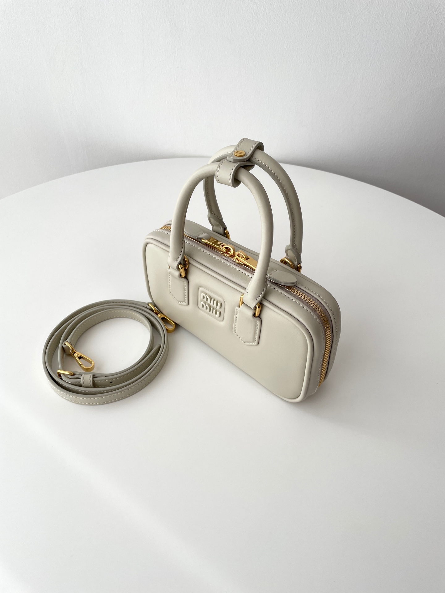 Bagsaaa Miu Miu Arcadie leather mini-bag 5BP088 white - 19cm