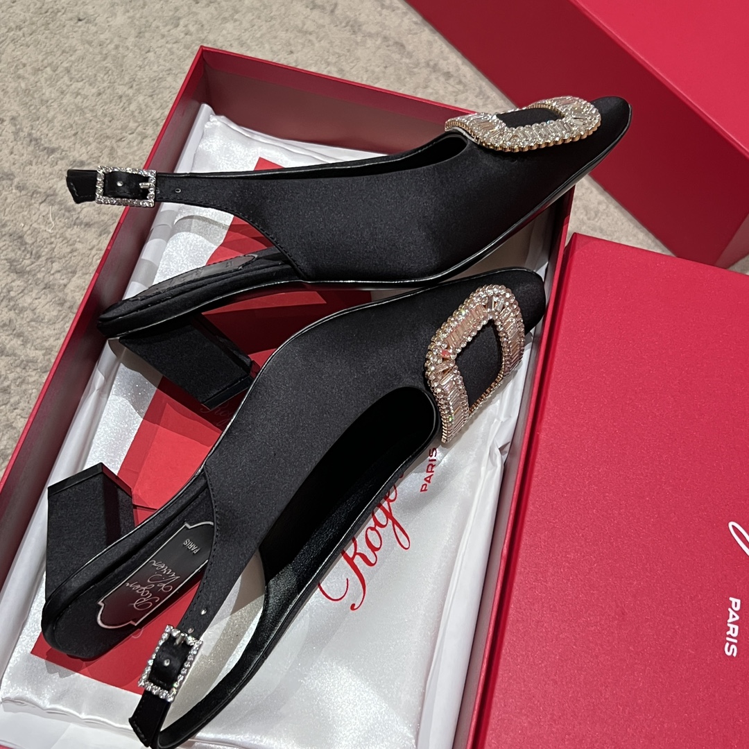 Bagsaaa Roger Vivier Belle Vivier Slingback Pumps in satin black