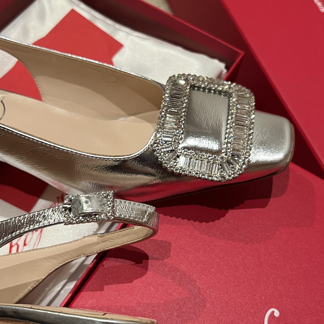 Bagsaaa Roger Vivier Belle Vivier Slingback Pumps in silver