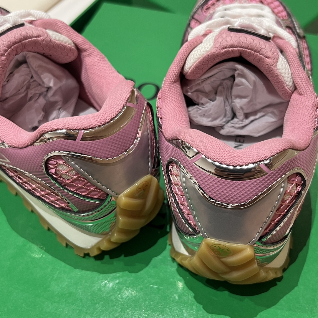 Bagsaaa B0tt*ga Ven*ta Orbit Sneaker Pink