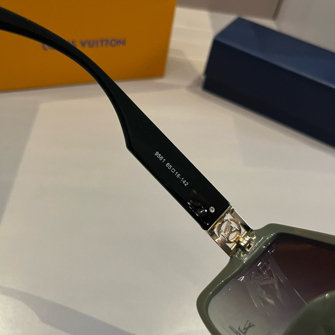 Bagsaaa LV Sunglasses