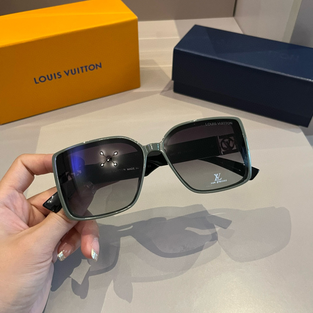 Bagsaaa LV Sunglasses