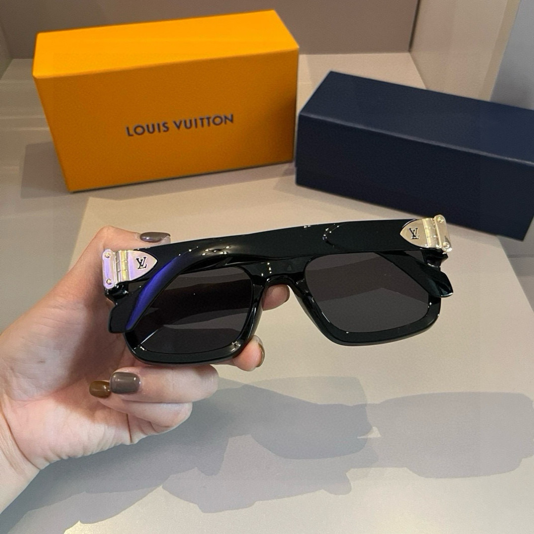 Bagsaaa LV Sunglasses 02