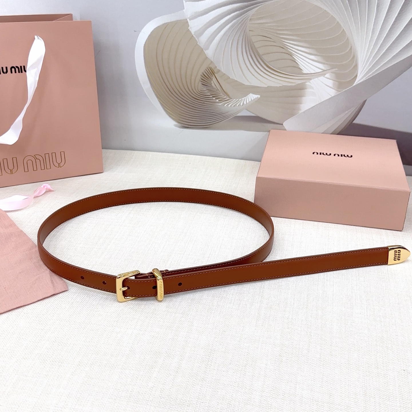 Bagsaaa Miu Miu Belt Brown & Gold - 2cm