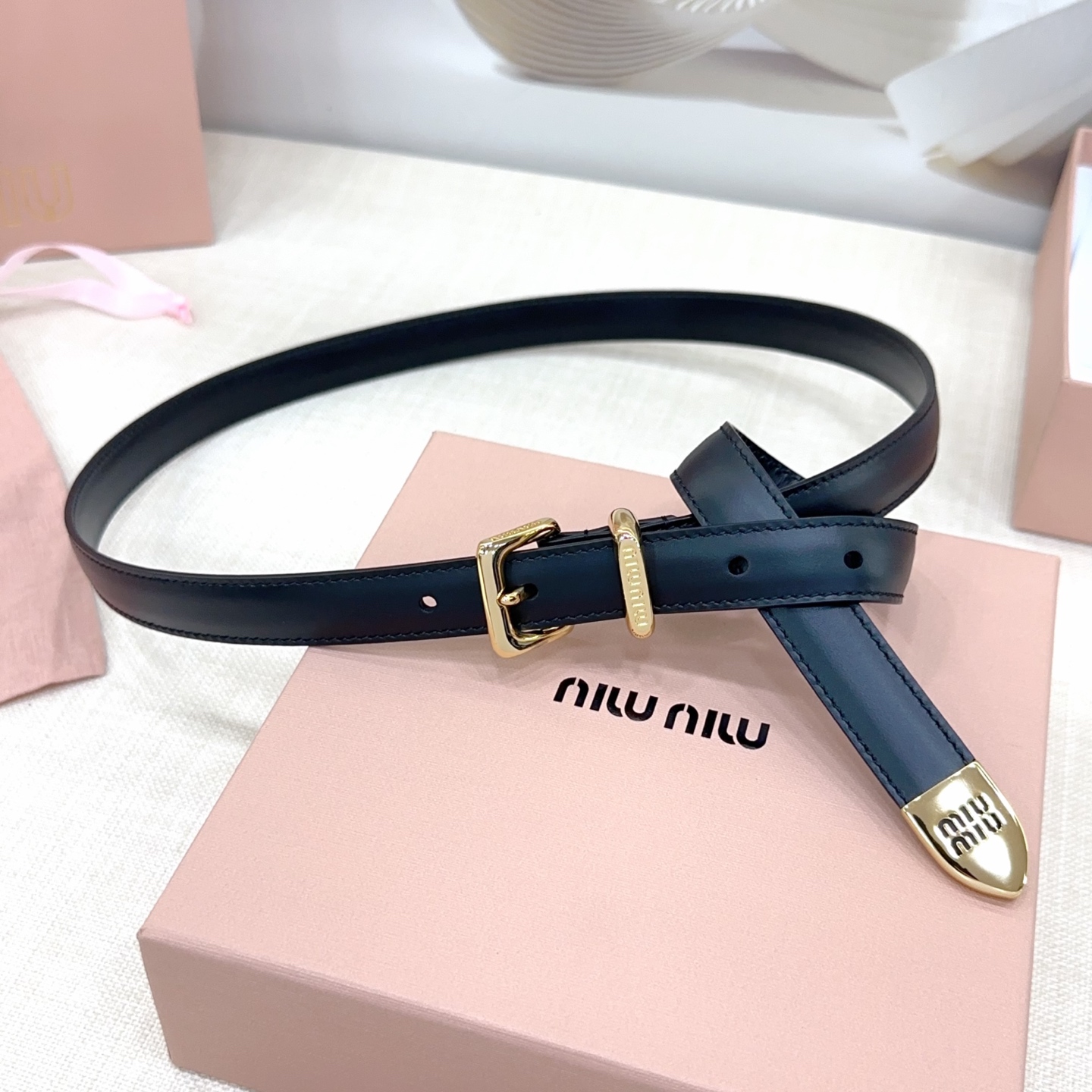 Bagsaaa Miu Miu Belt Black & Gold - 2cm