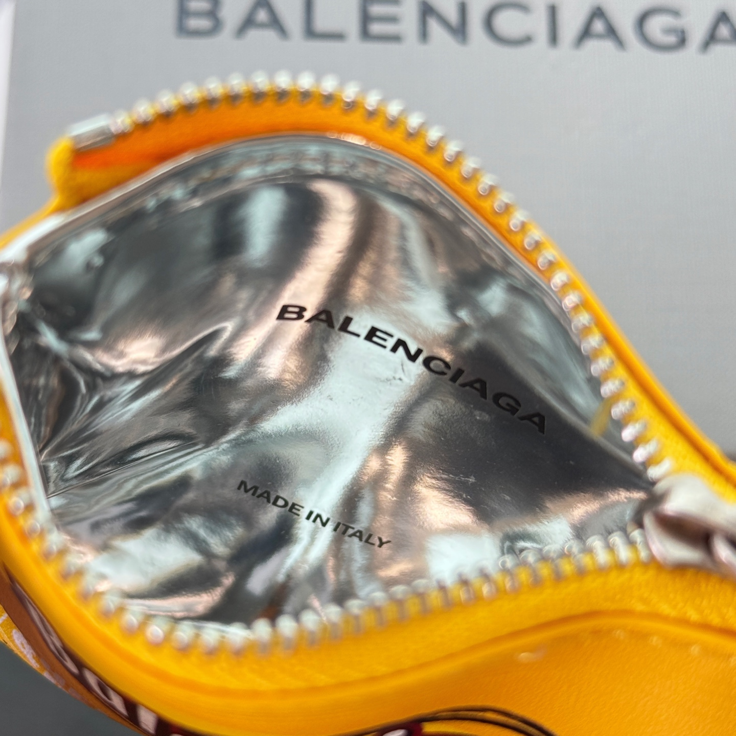 Bagsaaa Ba1en*iaga Key Ring