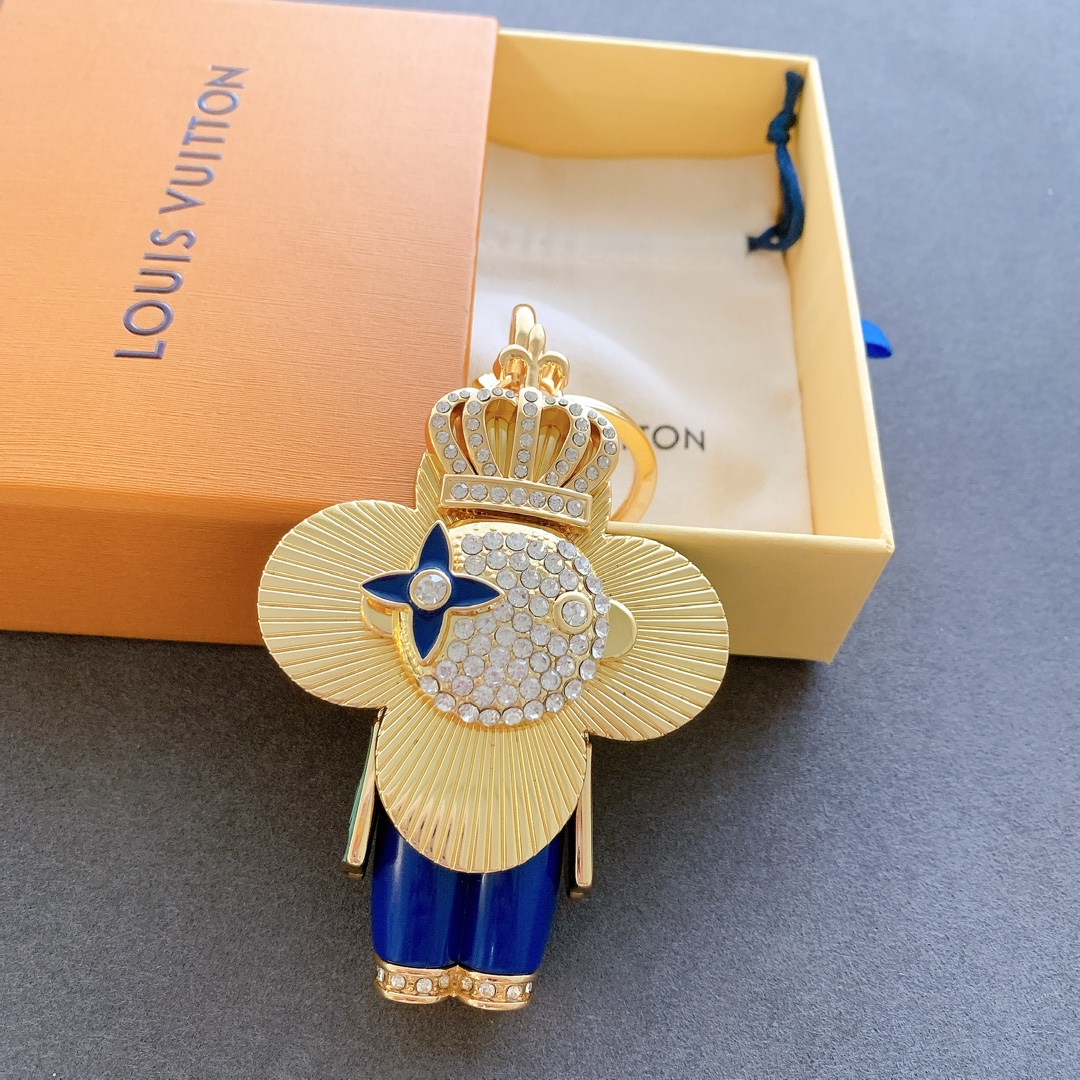 Bagsaaa LV Key Charm 01